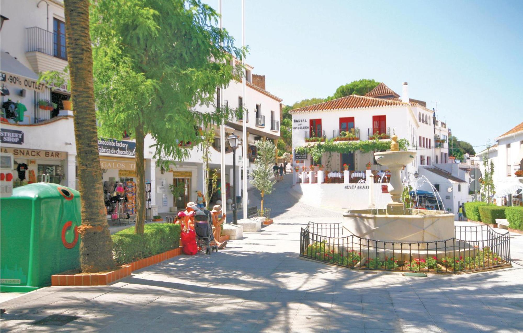 Awesome Home In Mijas With House Sea View ภายนอก รูปภาพ